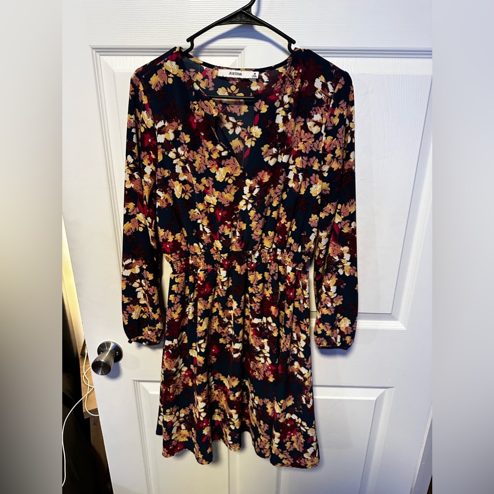 Just Fab long sleeve dress
